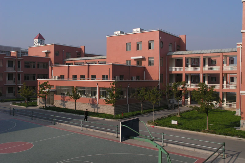 学校报告厅
